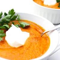 low-fodmap-anti-bloat-anti-inflammatory-healing-carrot-turmeric-ginger-soup