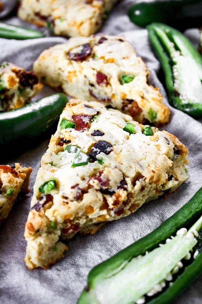 Low-Carb-Bacon-Cheddar-Jalapeno-Scones