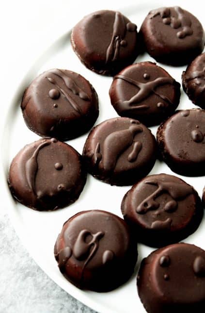 Dark Chocolate Peppermint Patty Fat Bombs | Recipe | Real Balanced