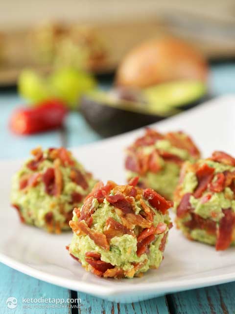 Bacon-Guacamole-Fat-Bombs