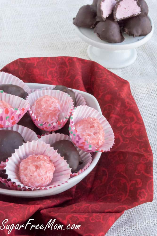 no-bake-raspberry-cheesecake-truffles