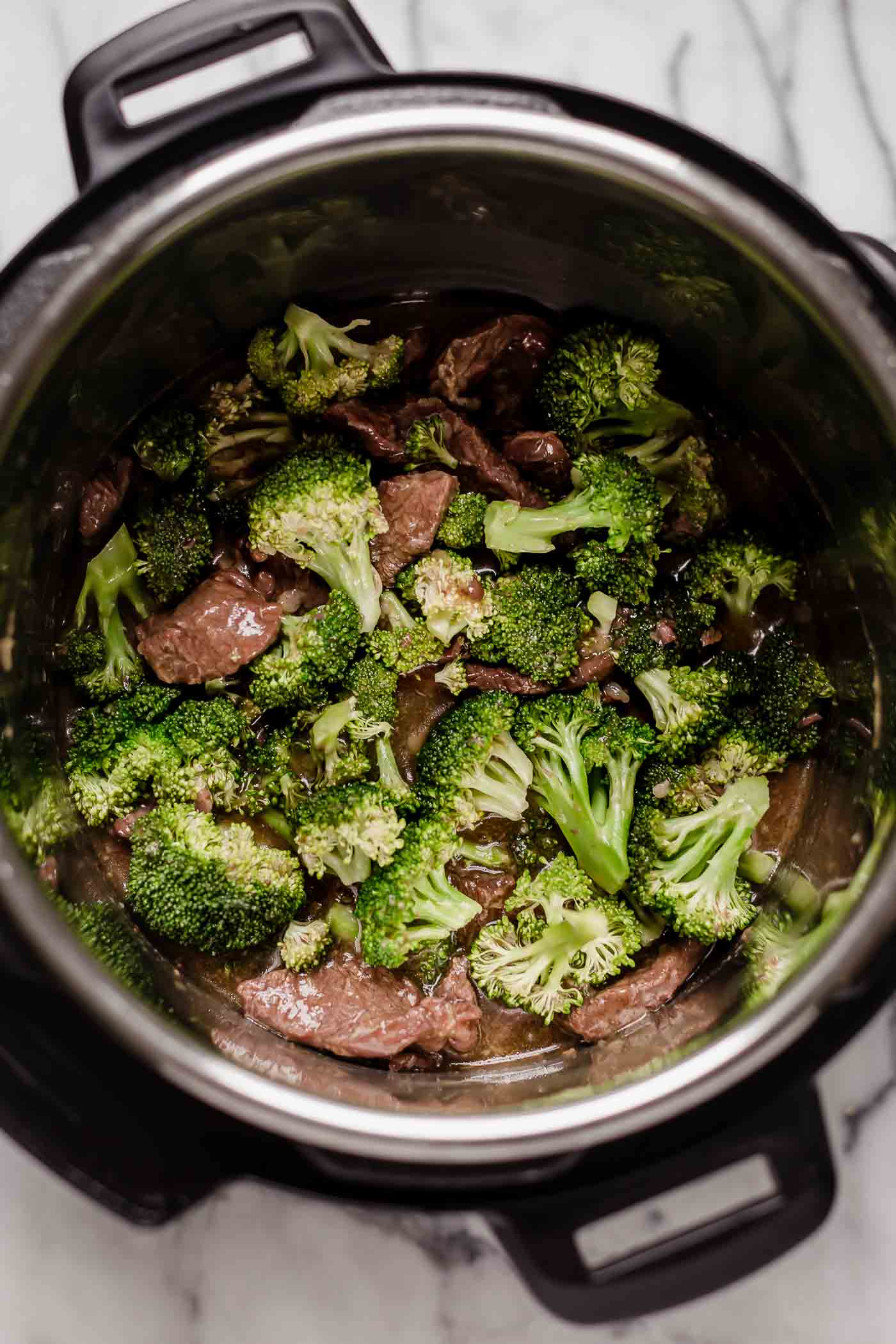 beef and broccoli cooked in an instant pot