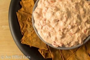 roasted red pepper dip with chips