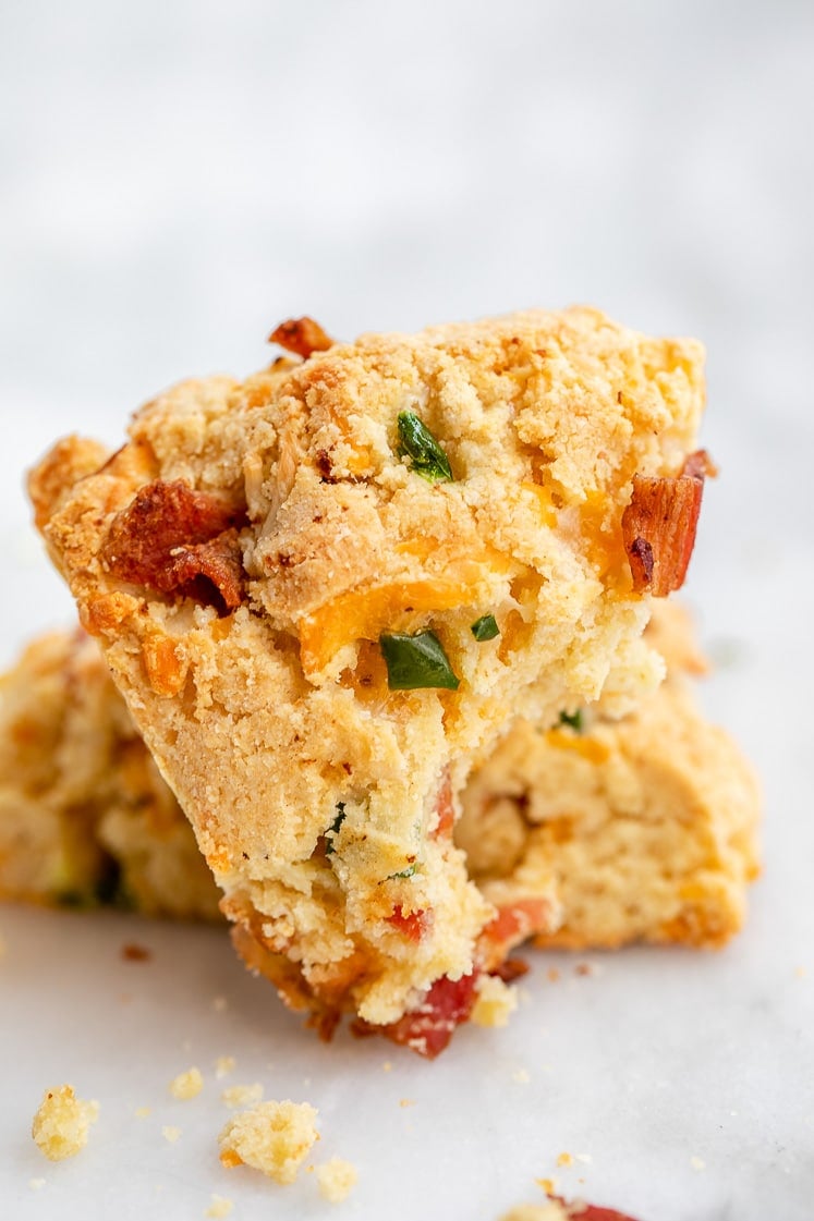 Low-Carb Bacon Cheddar Jalapeño Scones