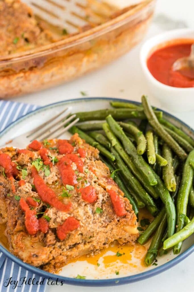 ground-turkey-meatloaf-on-a-plate