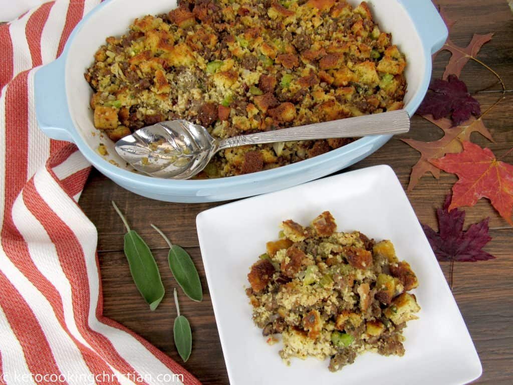 keto-thanksgiving-recipe-herbed-stuffing