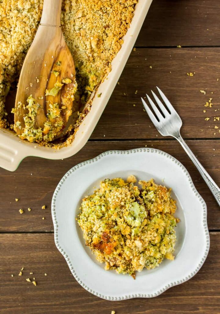 keto-thanksgiving-recipes-broccoli-casserole