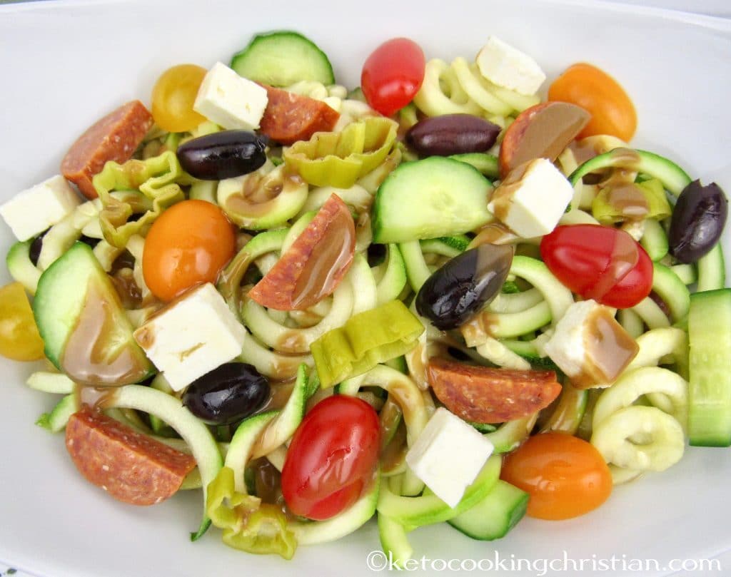 zucchini-noodle-pasta-salad