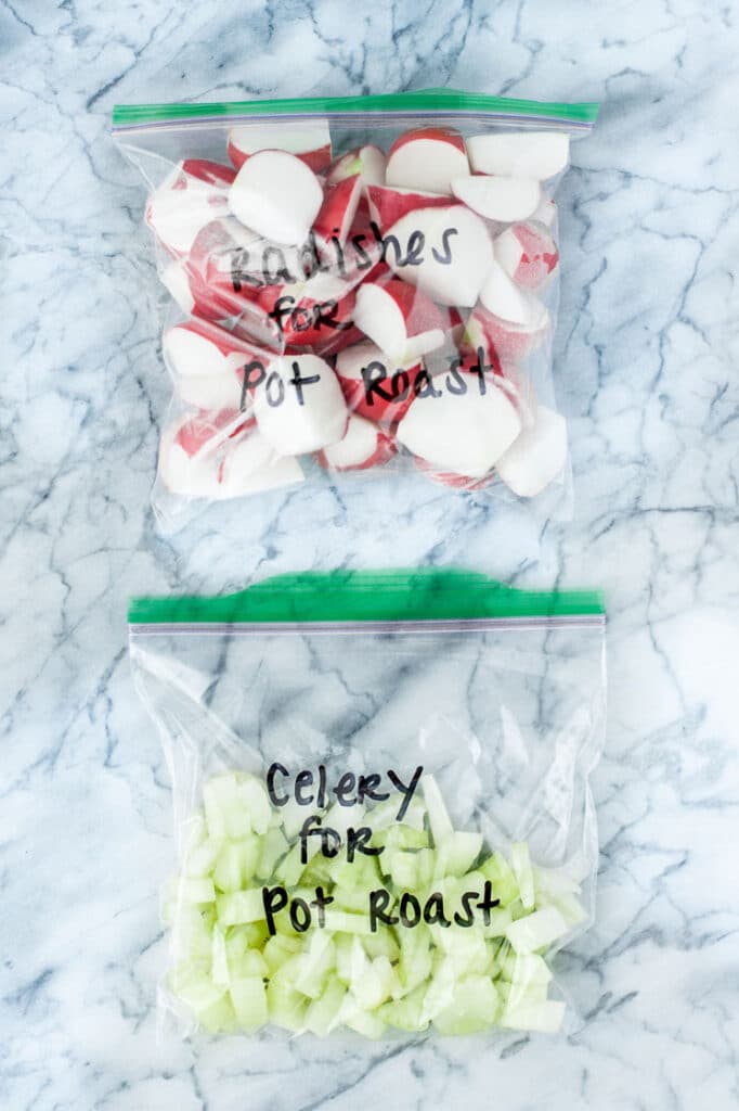 radishes-and-celery-in-freezer-bags