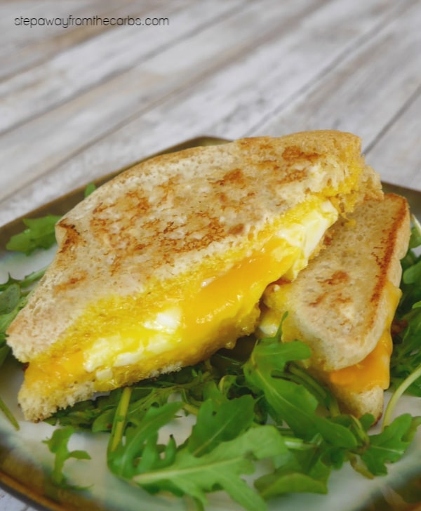 low-carb-grilled-cheese-and-egg