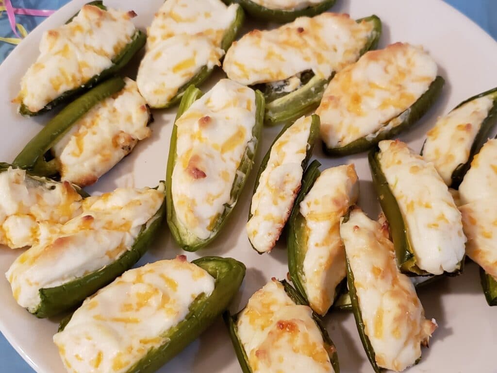 Low Carb Baked Jalapeño Poppers on a plate