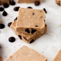 no-bake-chocolate-chip-almond-butter-fat-bomb-bars2
