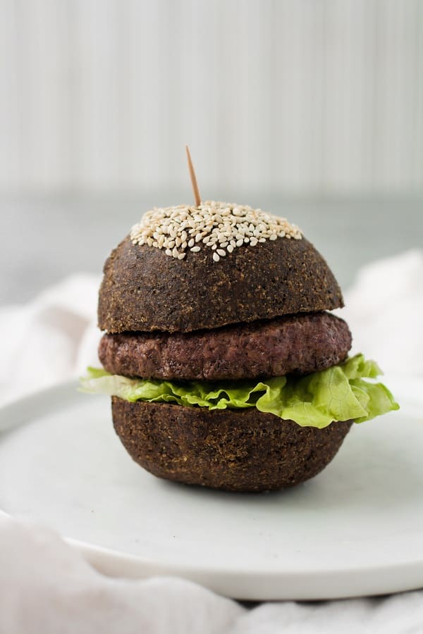 vegan-keto-bread-rolls-buns