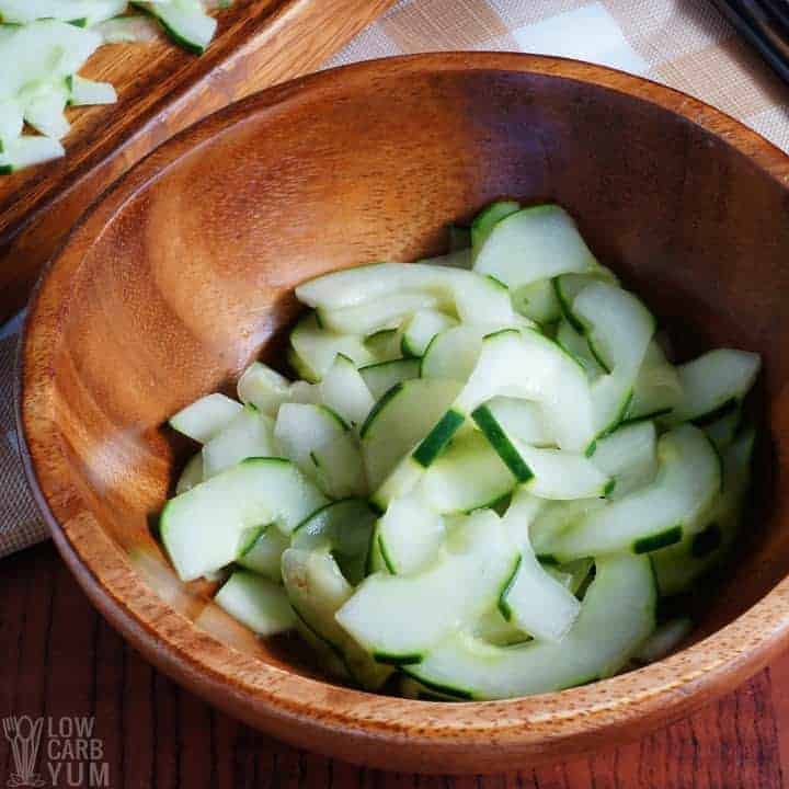 sunomono japanese cucumber salad in a wooden bowl
