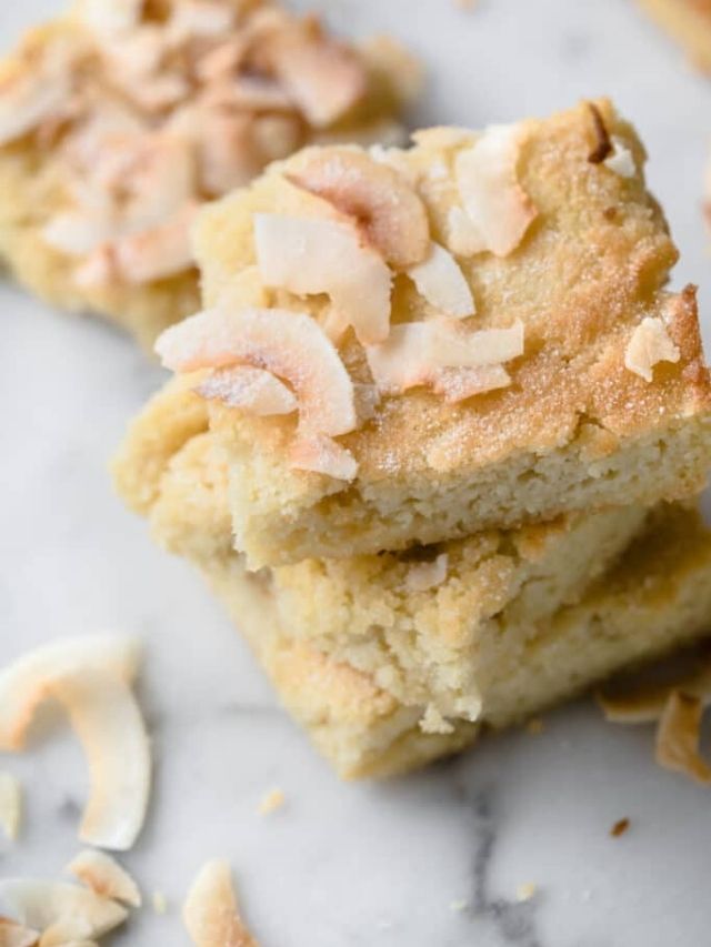 Low-Carb Coconut Blondies