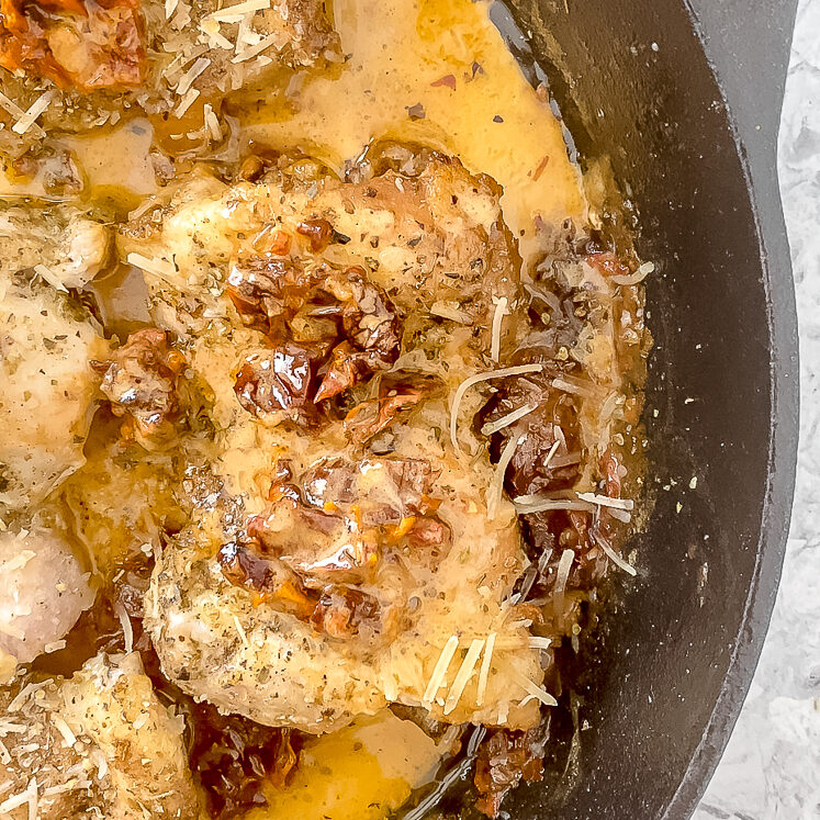 Skillet Sun-Dried Tomato Chicken Thighs | 30-Minutes, Low-Carb, Keto