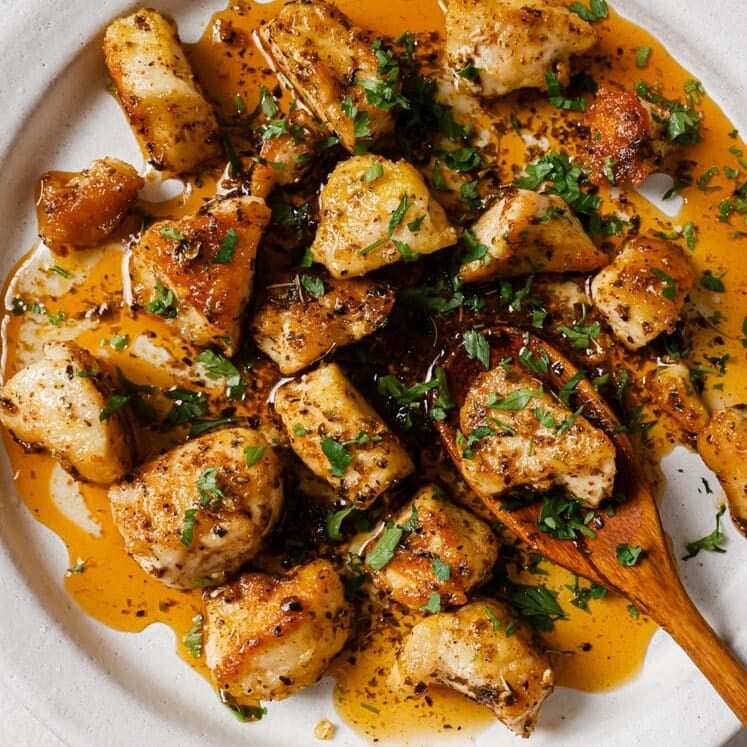 Garlic Butter Chicken Bites | Real Balanced