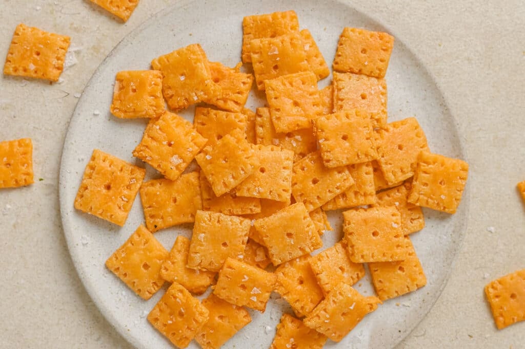 A plate of cheese crackers.