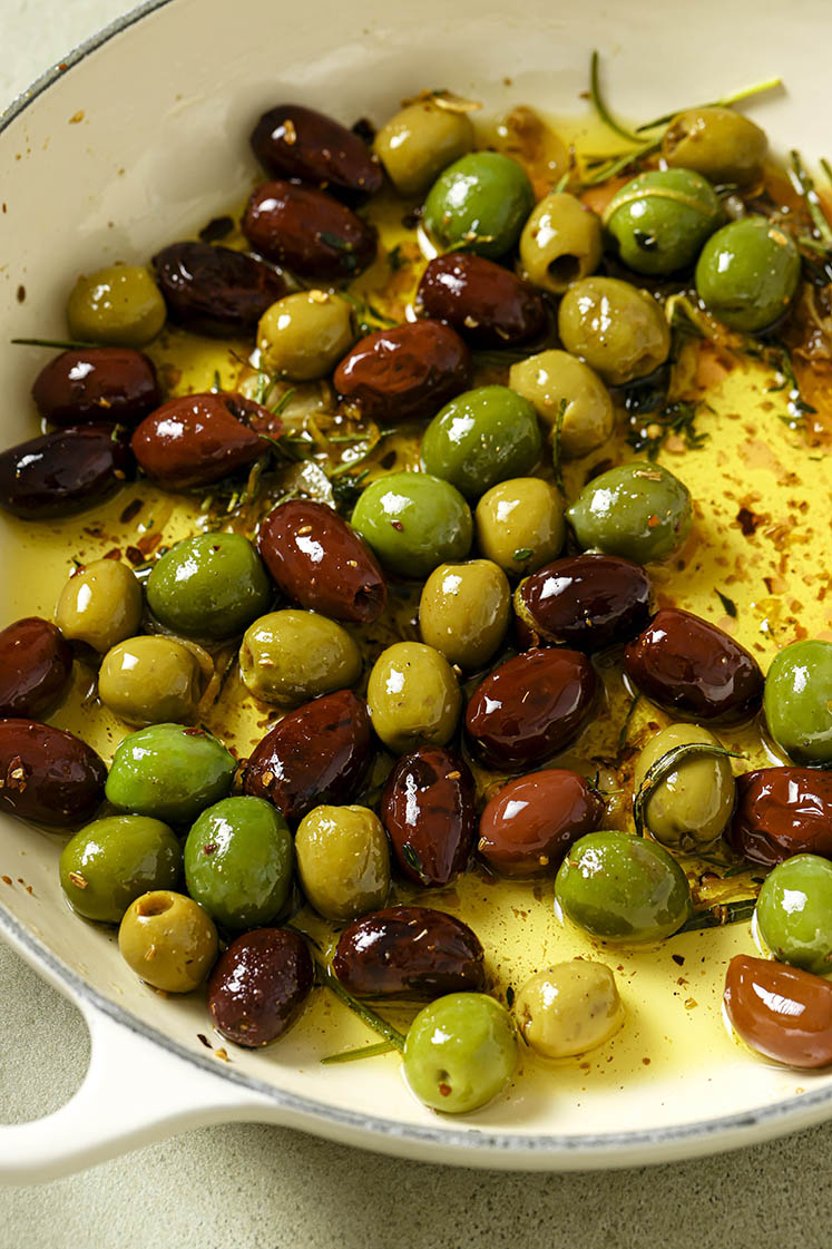 23 Bold Sides That Don’t Know Their Place (In a Good Way)