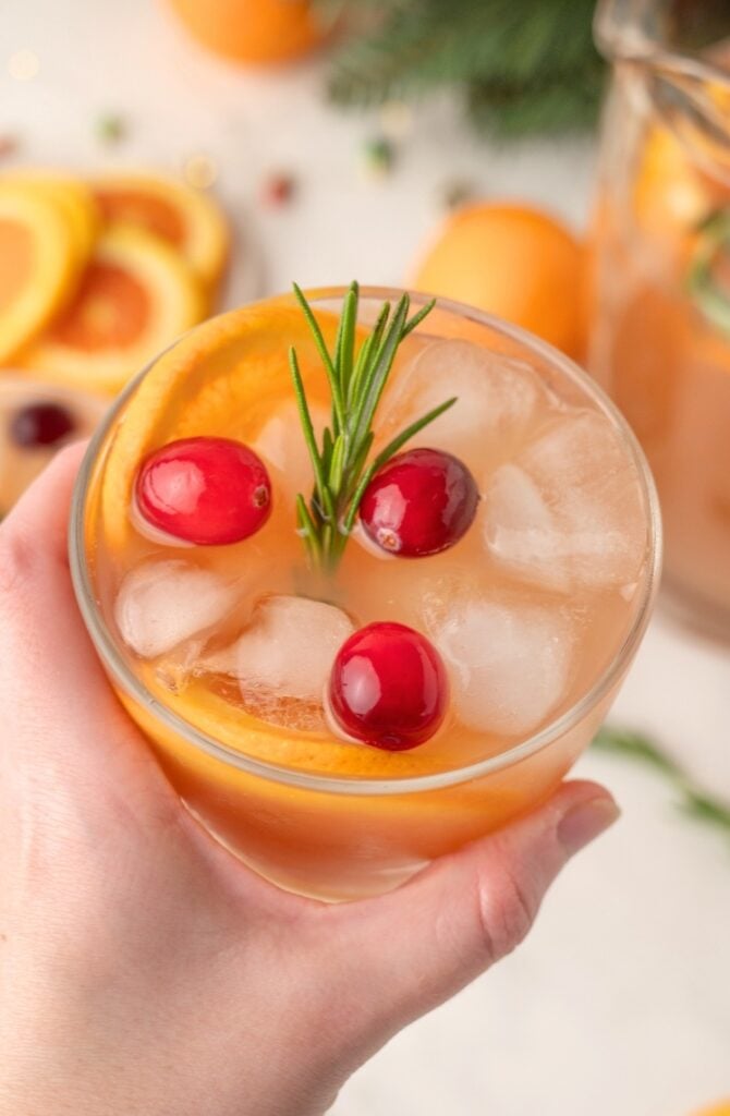 Non-Alcoholic Christmas Punch